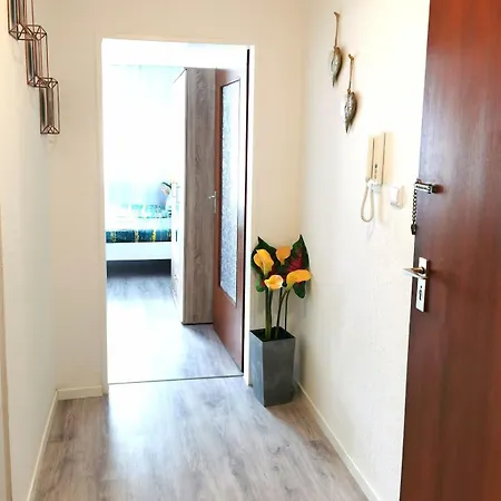 2-zimmer Mit Balkon In Эссен