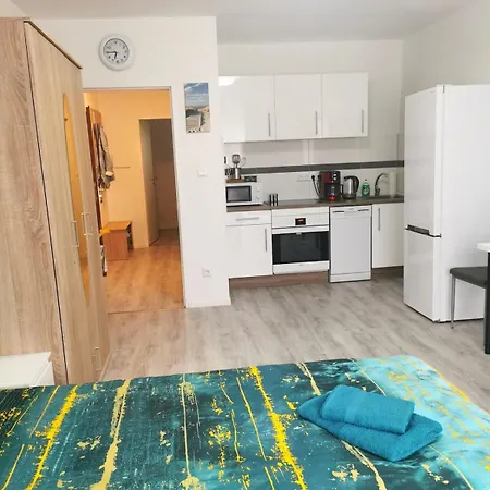 Апартаменты 2-zimmer Mit Balkon In