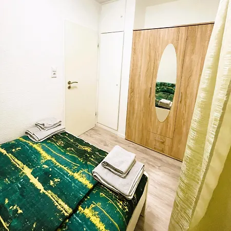 2-zimmer Mit Balkon In Эссен